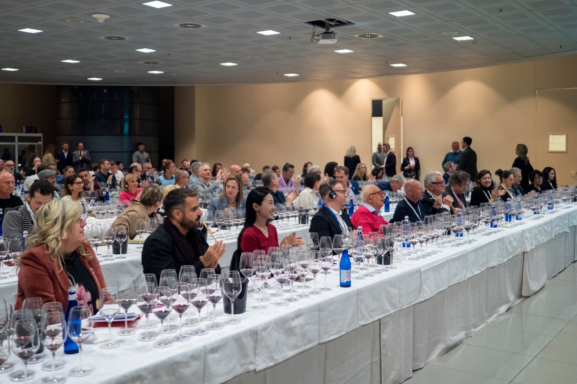 Vinitaly 2025: главные вызовы и новости итальянской винной индустрии