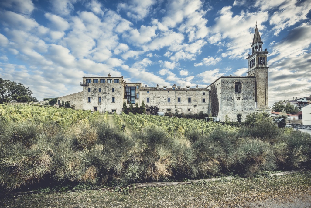 Castello di Semivicoli.jpg