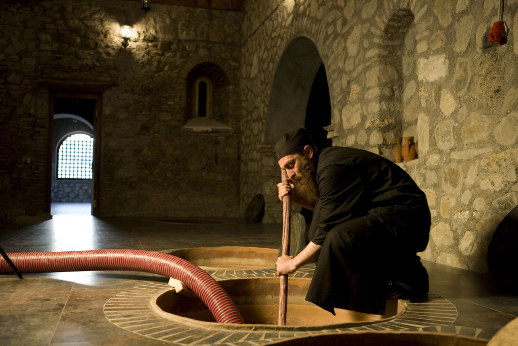 В монастыре Алаверди обустроено производство особых квеврийных линеек компании Badagoni, 2015 год