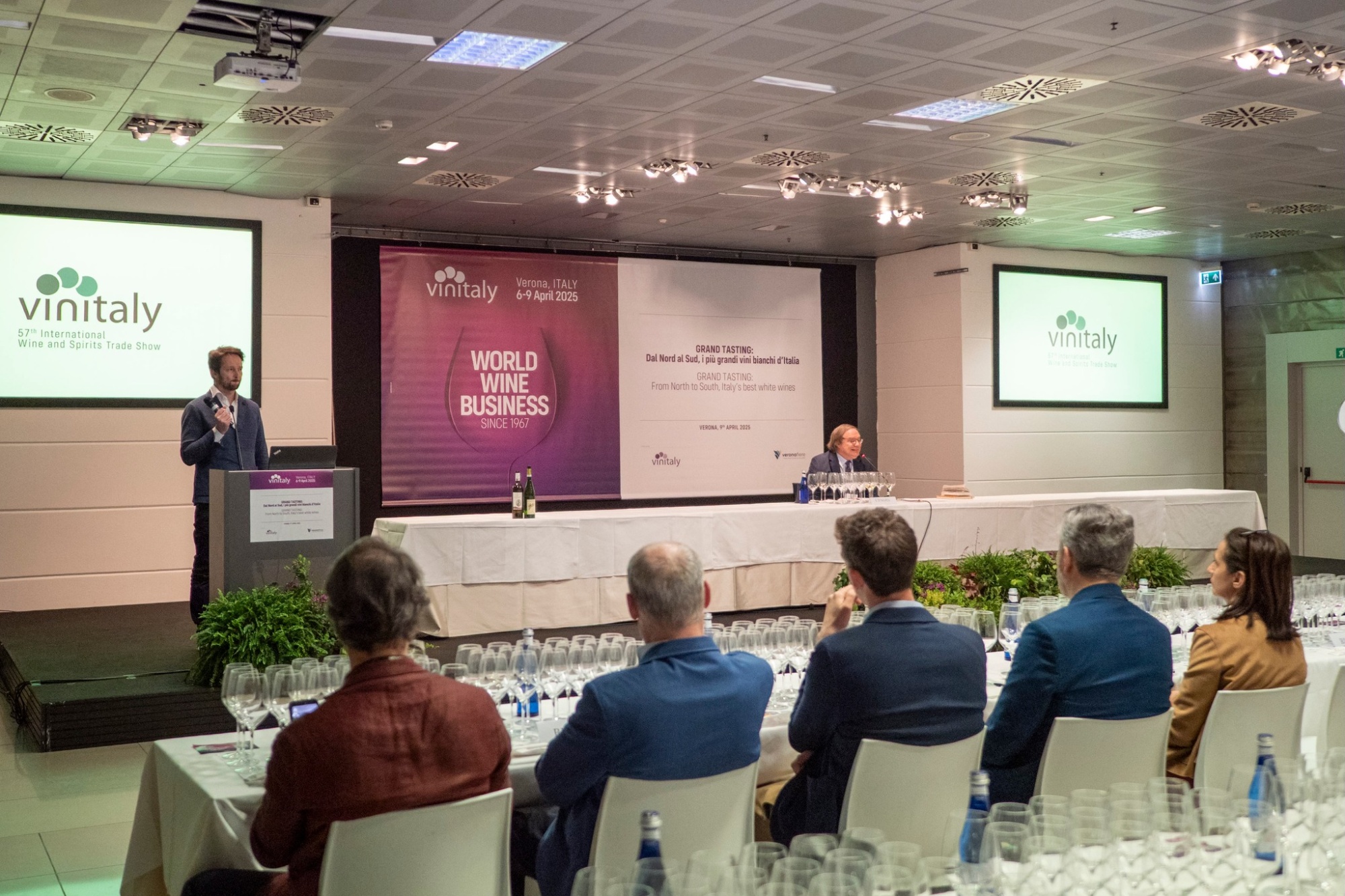 Vinitaly 2025: главные вызовы и новости итальянской винной индустрии