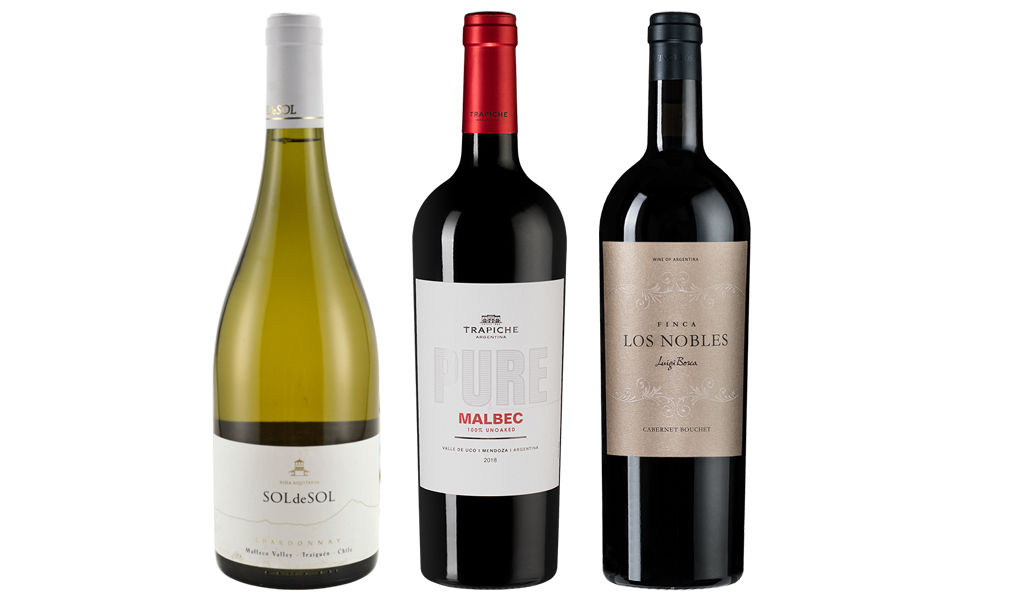 Слева направо: Sol de Sol, Vina Aquitania, 2013; Trapiche Pure Malbec (Mendoza), 2018; Cabernet Bouchet Finca Los Nobles, Luigi Bosca, 2012.