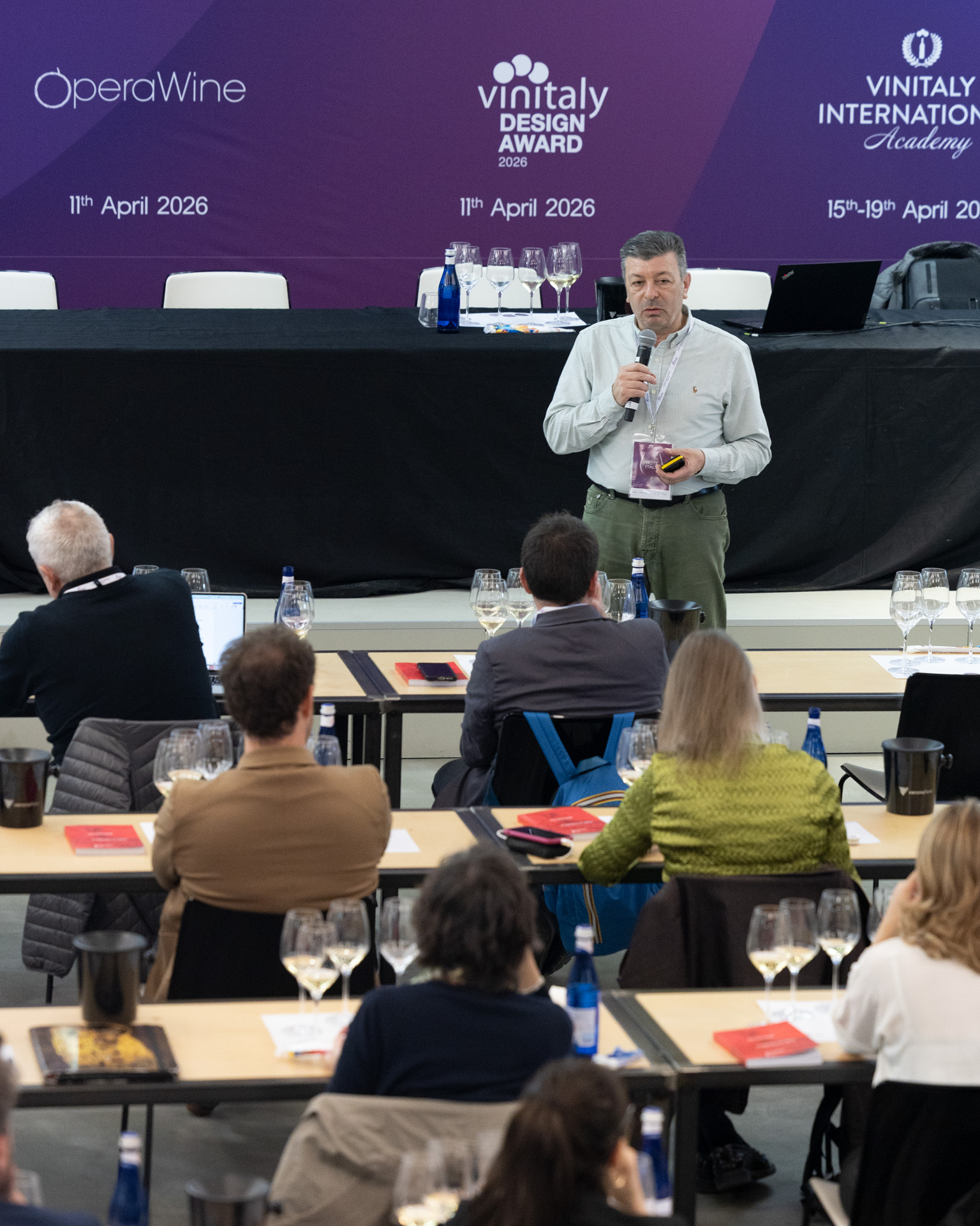 Vinitaly 2026: Италия в большой бутылке