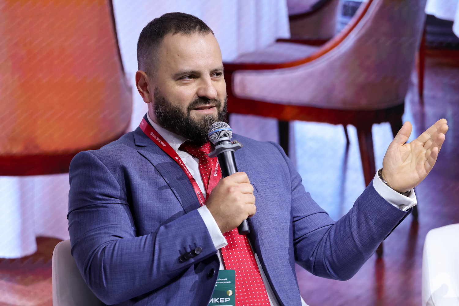 От ухищрений сомелье до цифровой платформы: что обсуждали на втором дне Российского винодельческого форума